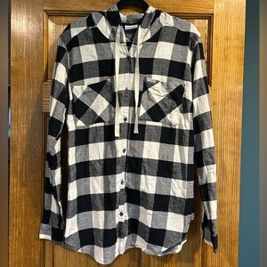 Columbia Black and White Flannel Women's Button Down Shirt w/ Hood
